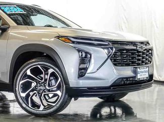 Certified 2024 Chevrolet Trax RS w/ Driver Confidence Package FWD video 3
