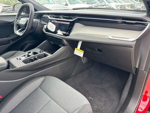 New 2026 Jeep Cherokee Laredo AWD/4WD image 15