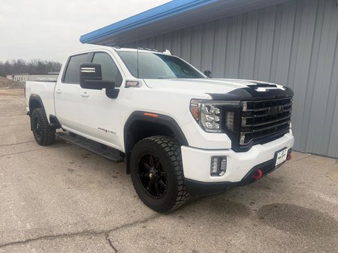Used 2020 GMC Sierra 2500 AT4 w/ AT4 Premium Package image 5