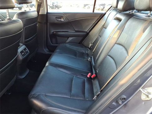 Used 2015 Honda Accord EX-L image 11