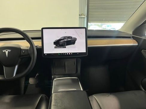 Used 2022 Tesla Model Y Long Range AWD/4WD image 20