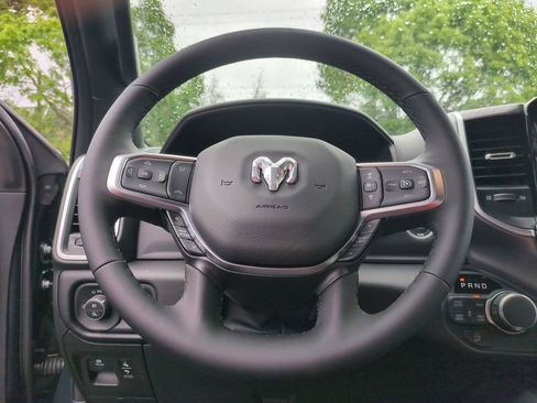 New 2026 RAM 1500 4x4 Crew Cab image 20