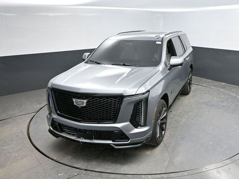 Used 2025 Cadillac Escalade V AWD/4WD image 52