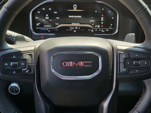 Certified 2025 GMC Sierra 1500 AT4 w/ AT4 Premium Package AWD/4WD image 11