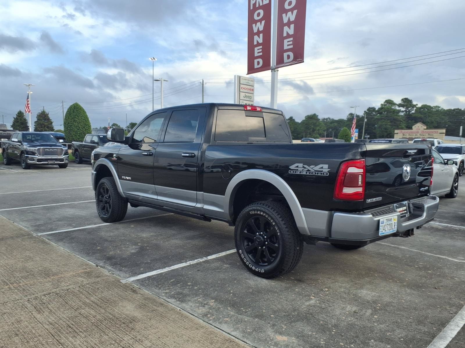 Used 2022 RAM 2500 Laramie AWD/4WD image 4