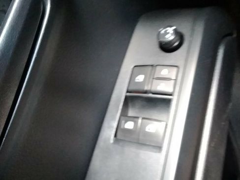 Used 2019 Toyota Tacoma SR5 image 21