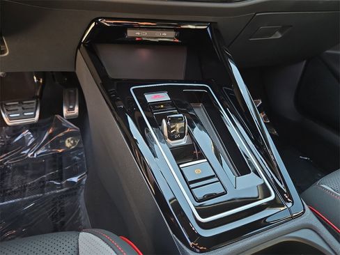 New 2025 Volkswagen GTI SE image 24