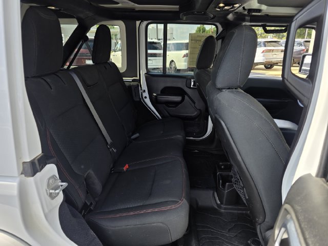 Used 2021 Jeep Wrangler Unlimited Rubicon AWD/4WD image 28