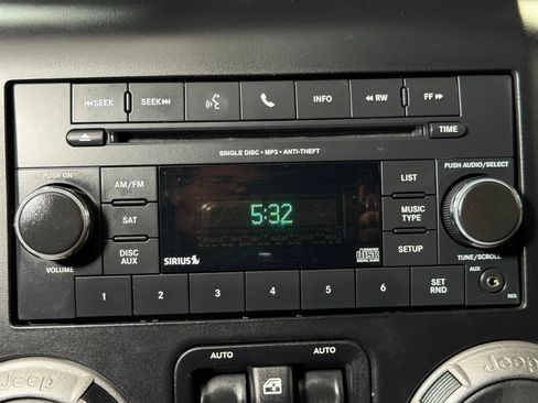 Used 2013 Jeep Wrangler Unlimited Sport AWD/4WD image 27
