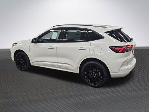 New 2026 Ford Escape ST-Line Elite image 5