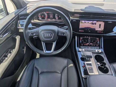 Used 2025 Audi Q7 3.0T Premium Plus AWD/4WD image 16