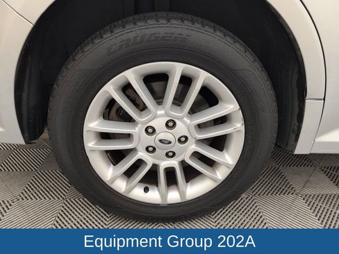 Used 2019 Ford Flex SEL w/ Equipment Group 202A FWD image 18
