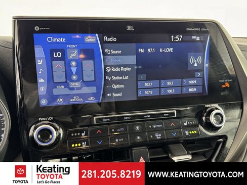 Used 2021 Toyota Highlander Limited AWD/4WD image 24