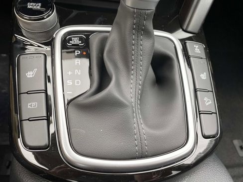 New 2026 Kia Seltos S image 10