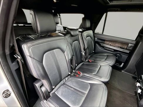 Used 2021 Ford Expedition Max Limited image 27