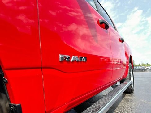 Used 2023 RAM 1500 Big Horn AWD/4WD image 16