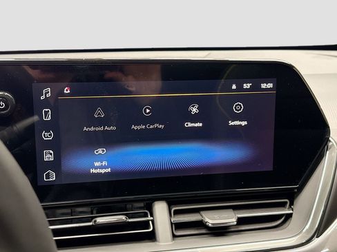 New 2026 Chevrolet Trax ACTIV w/ Sunroof Package image 17