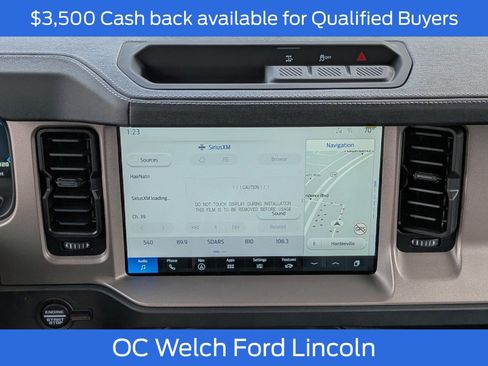 New 2025 Ford Bronco Outer Banks w/ Black Appearance Package image 20