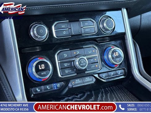 Used 2023 GMC Yukon Denali AWD/4WD image 30
