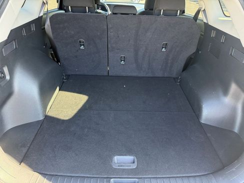 Used 2025 Kia Sportage LX FWD image 30