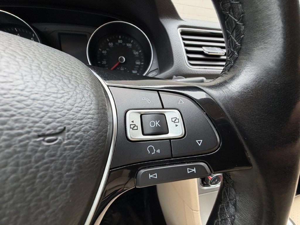 Used 2019 Volkswagen Passat 2.0T Wolfsburg w/ Wheels & Sunroof Package FWD image 24
