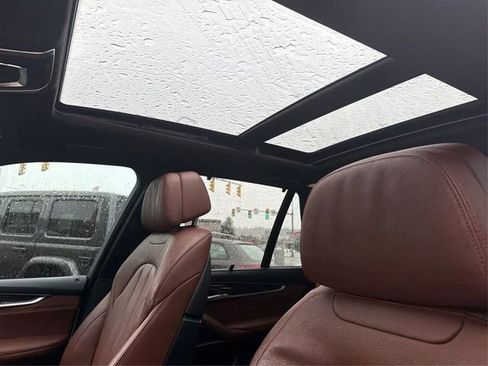Used 2016 BMW X5 xDrive35d image 19