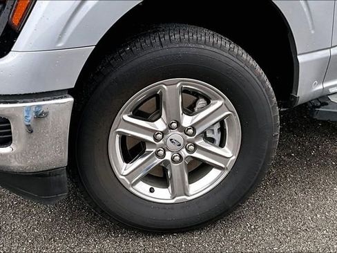 Used 2025 Ford F150 XLT w/ Equipment Group 302A MID AWD/4WD image 8