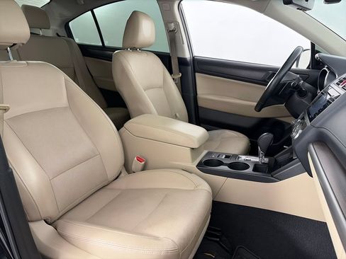 Used 2017 Subaru Legacy 2.5i Limited AWD/4WD image 31