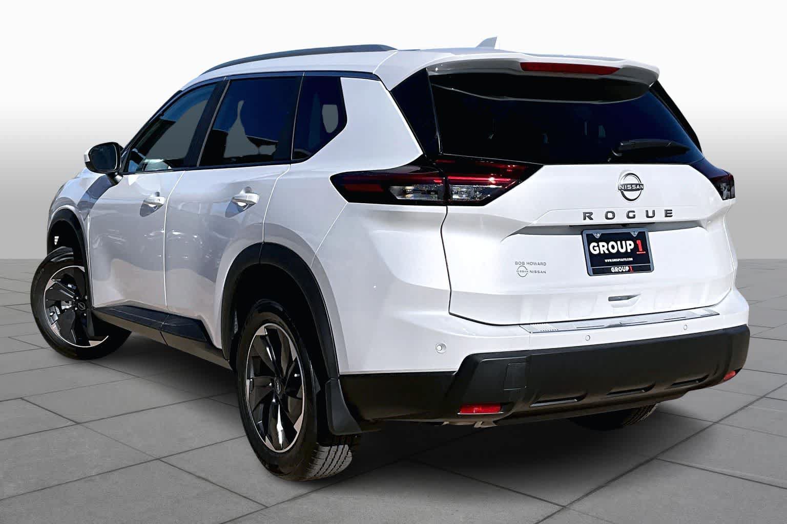 New 2026 Nissan Rogue SV AWD/4WD image 11