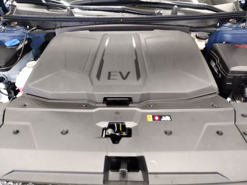 New 2026 Hyundai Ioniq 5 Limited image 8