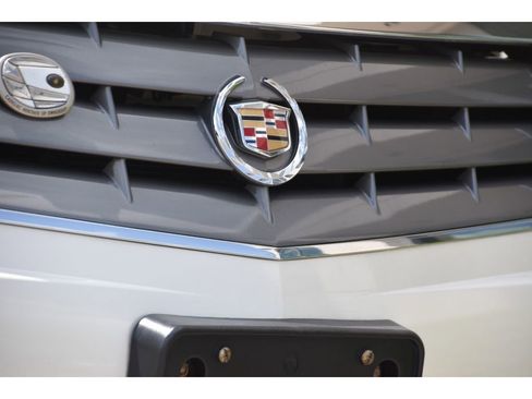 Used 2004 Cadillac SRX w/ Spring Special Value Package AWD/4WD image 10