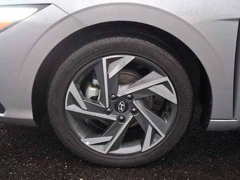 Used 2025 Hyundai Elantra Sport w/ Cargo Package image 28