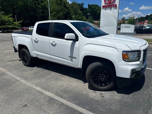 Used 2022 GMC Canyon Elevation w/ Elevation Premium Package AWD/4WD image 2