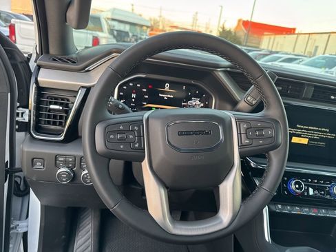 New 2026 GMC Sierra 2500 Denali w/ Denali Reserve Package image 15