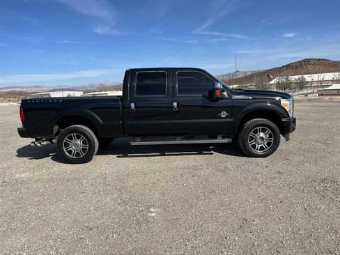 Used 2013 Ford F350 Platinum w/ Platinum Pkg image 2