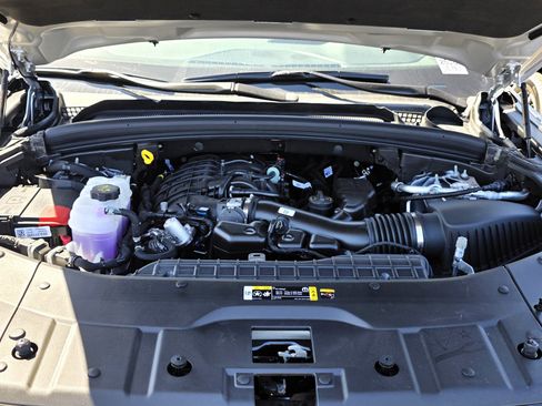 New 2025 Jeep Grand Cherokee Limited image 16