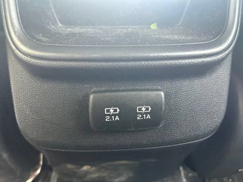 Used 2021 Subaru Outback Premium w/ Popular Package #1 AWD/4WD image 15