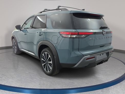 New 2026 Nissan Pathfinder Platinum image 7