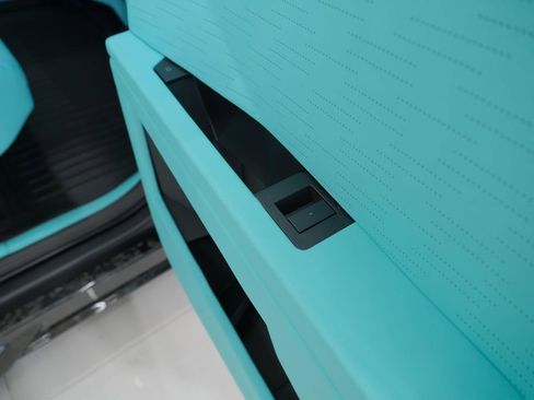 Used 2025 Tesla Cybertruck AWD Crew Cab image 46