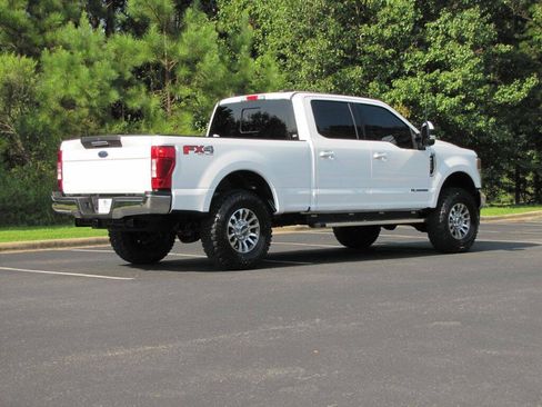 Used 2022 Ford F250 Lariat w/ Lariat Value Package AWD/4WD image 6
