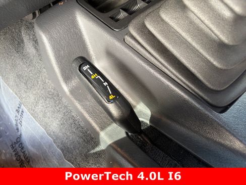 Used 2003 Jeep Wrangler X AWD/4WD image 24
