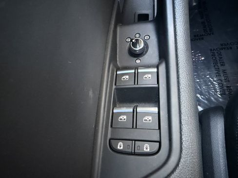 Used 2022 Audi A4 2.0T Premium w/ Convenience Package AWD/4WD image 28