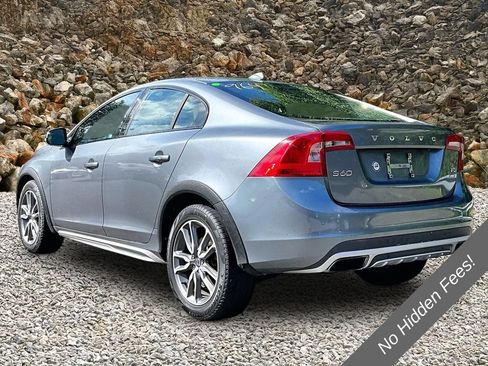 Used 2016 Volvo S60 T5 Cross Country Platinum AWD/4WD image 11