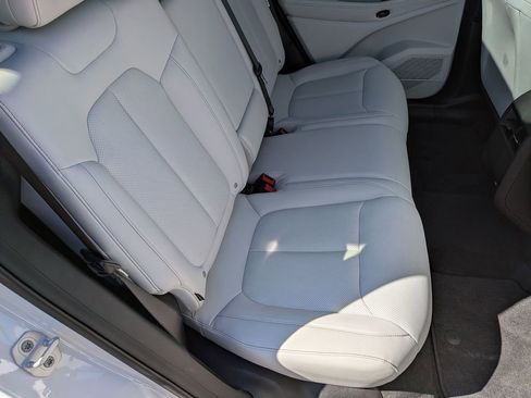 New 2026 Jeep Cherokee Limited image 22