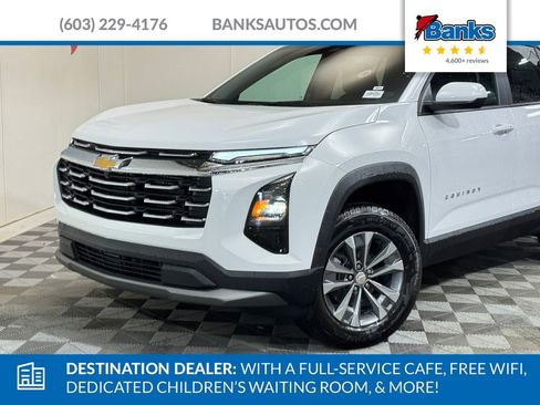 New 2026 Chevrolet Equinox LT AWD/4WD image 3
