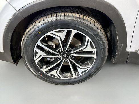 Used 2020 Hyundai Santa Fe SEL AWD/4WD image 38
