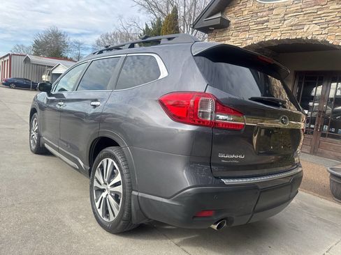 Used 2019 Subaru Ascent Touring w/ Popular Package #2A image 3