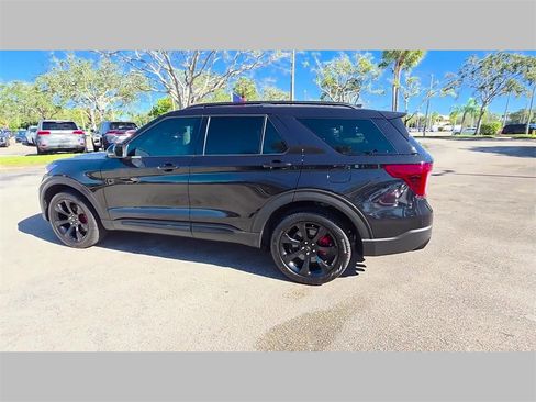 Used 2024 Ford Explorer ST w/ Equipment Group 401A image 43