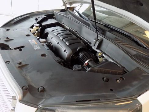 Used 2016 GMC Acadia Denali image 37