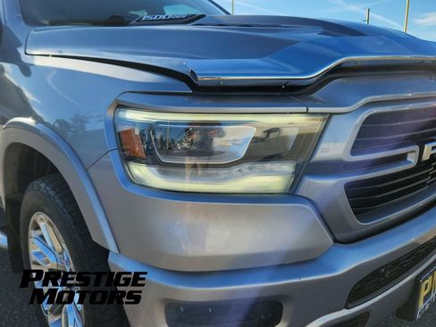 Used 2019 RAM 1500 Laramie AWD/4WD image 10